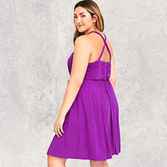 TORRID Plus Size New High Neck Jersey Mini Dress - Picture 8 of 14